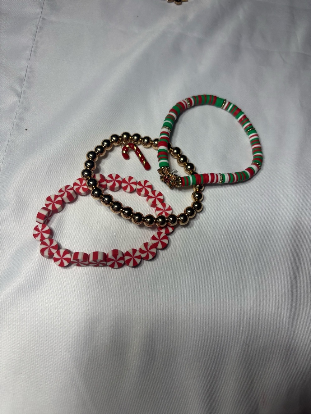 3 New Christmas Festive Mixed Bead Bracelet Set - Red, Green & Gold